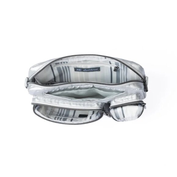 New (without tags) Lug Silver Switcheroo Crossbody w/new Lug Embossed Strap - Picture 7 of 10